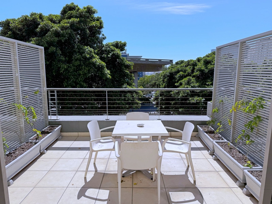 To Let 1 Bedroom Property for Rent in De Waterkant Western Cape